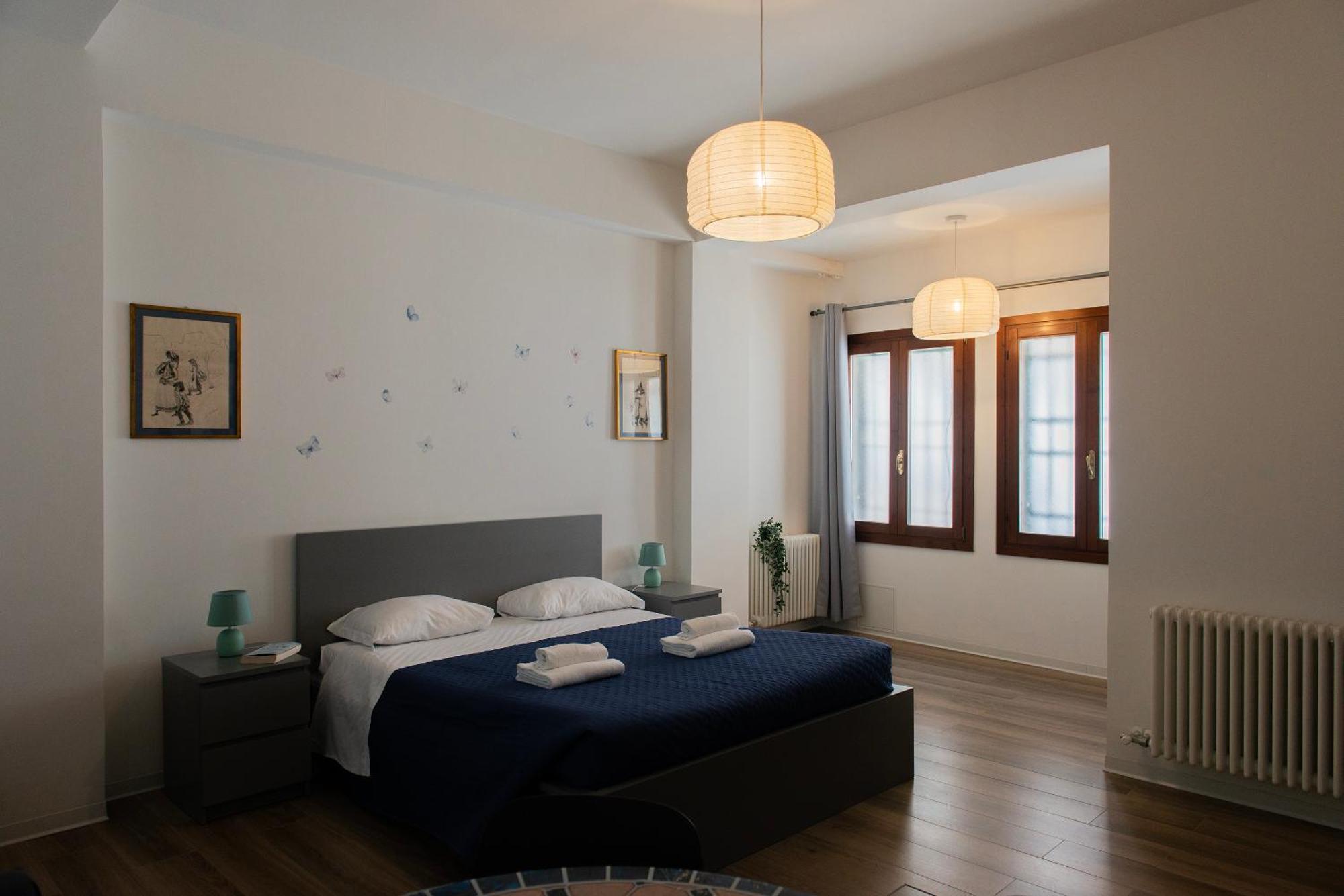 Twin Grande, Grazioso Pied-A-Terre A Venezia Apartment Екстериор снимка
